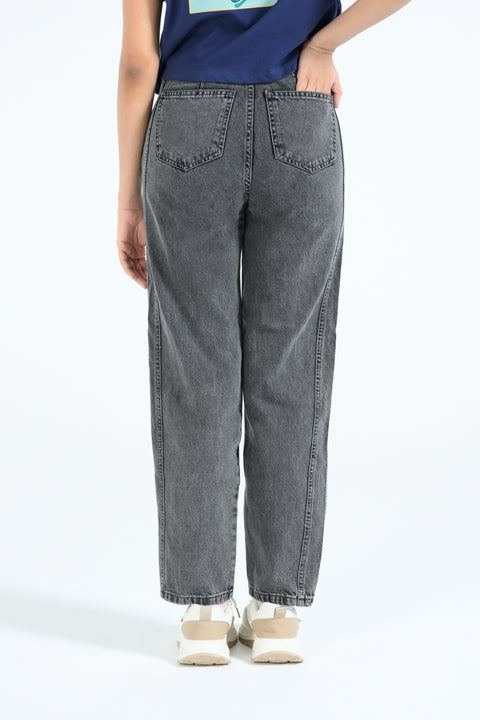 BARREL FIT DENIM