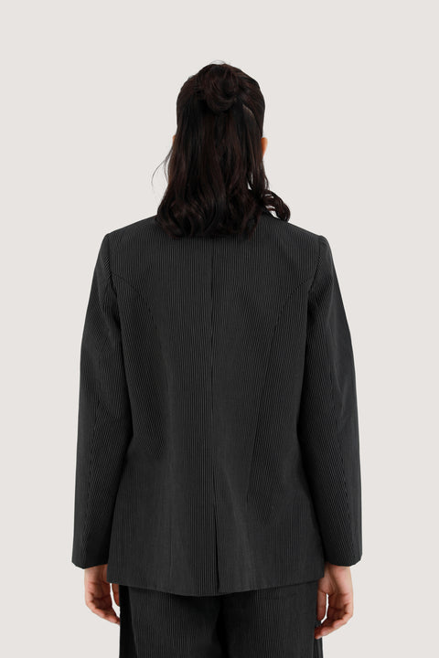 PINSTRIPED FORMAL BLAZER