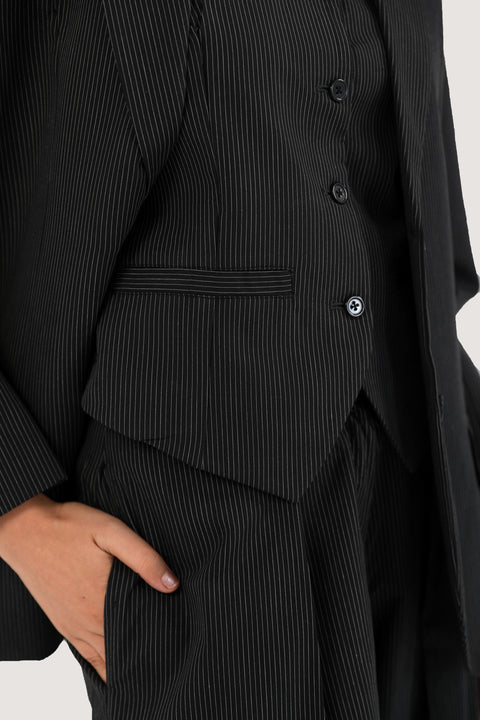 PINSTRIPED FORMAL BLAZER