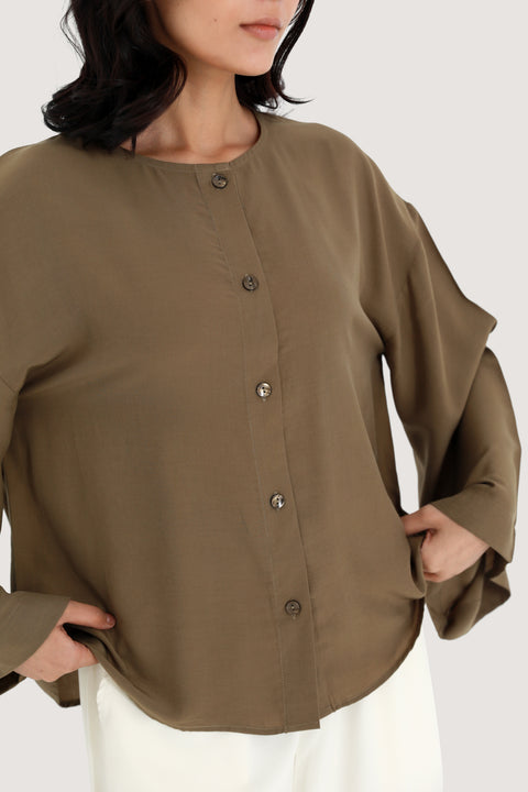BUTTON DOWN TOP