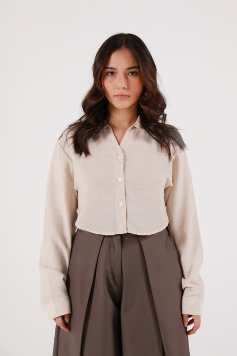 BUTTON DOWN SHIRT WITH TIE DETAIL