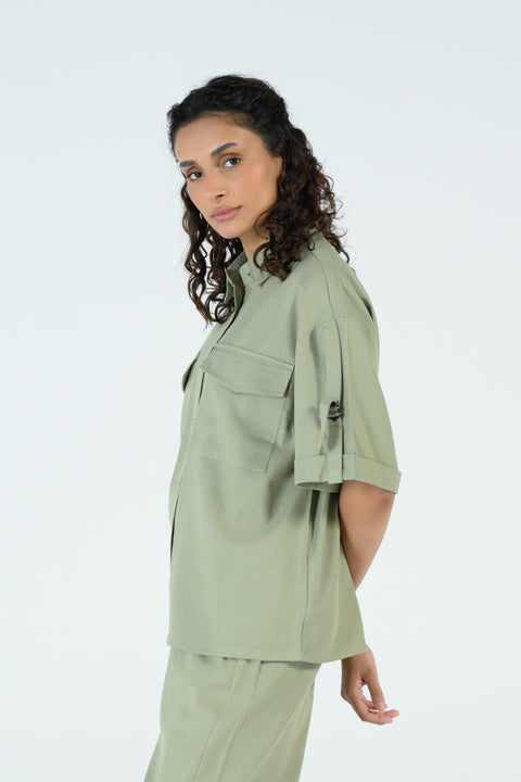 BUTTON DOWN TOP WITH SLEEVE DETAIL