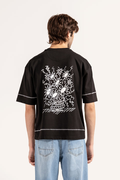 BOXY FIT GRAPHIC TEE