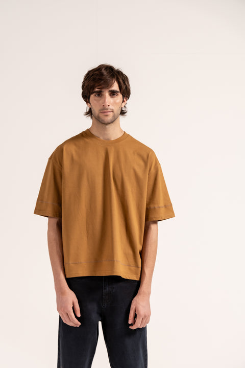 BOXY FIT GRAPHIC TEE