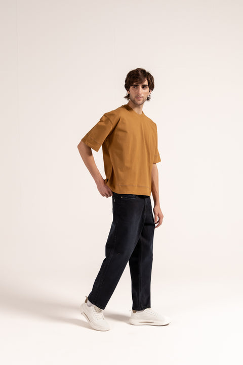 BOXY FIT GRAPHIC TEE