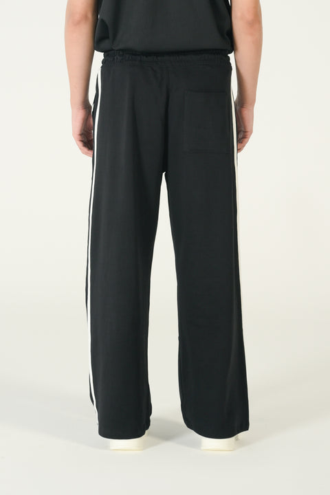 WIDE LEG FIT TROUSER
