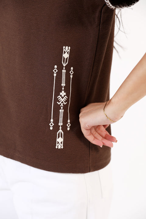TEXTURED GRAPHIC TEE