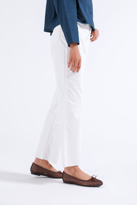STRAIGHT FIT DENIM