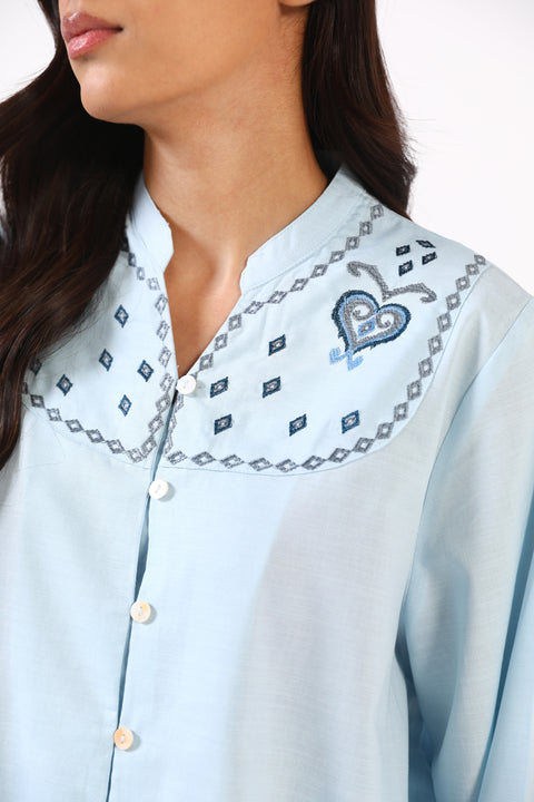 EMBROIDERED BUTTON DOWN SHIRT