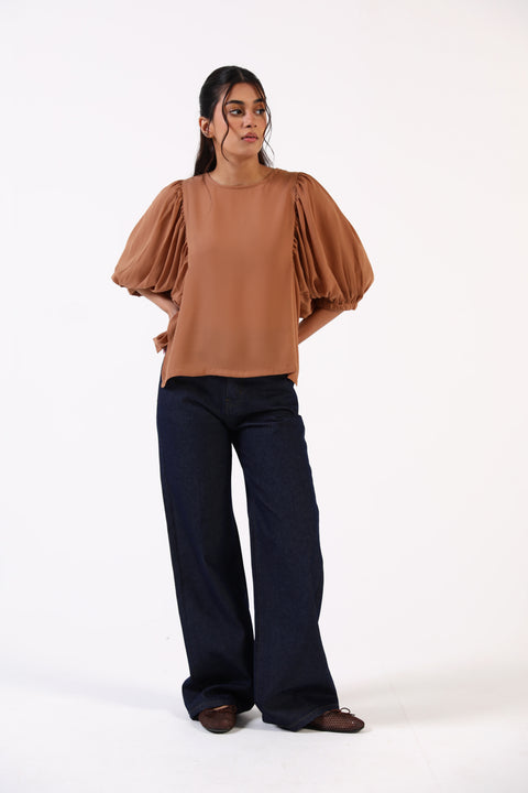 TOP WITH SLEEVE DETAIL
