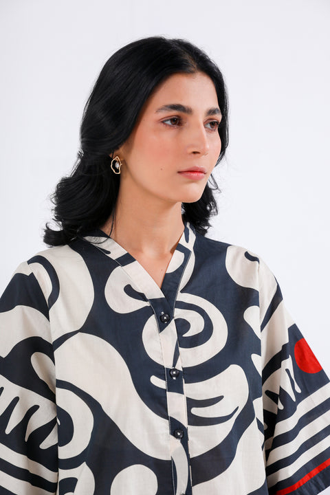 PRINTED BUTTON DOWN SHIRT