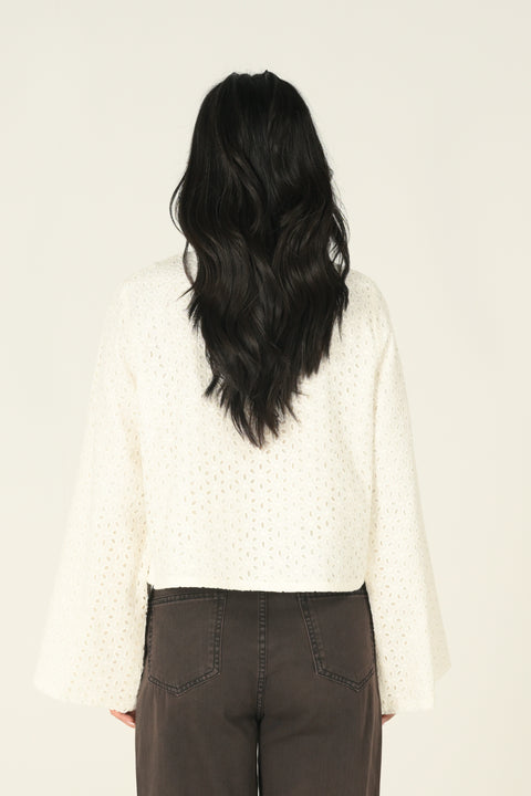 ALL OVER EMBROIDERED TOP