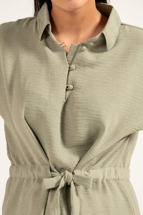 WAIST FITTED SLEEVELESS TOP
