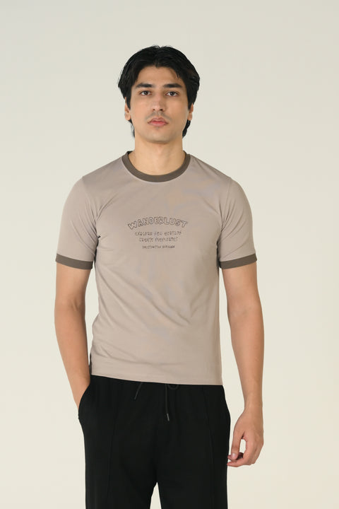 SLIM CROPPED EMBROIDERED TEE