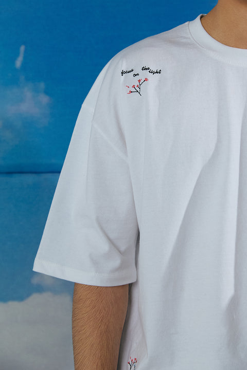 BOXY FIT EMBROIDERED TEE