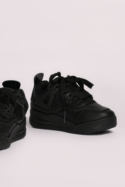 BOYS SPORTY SNEAKERS