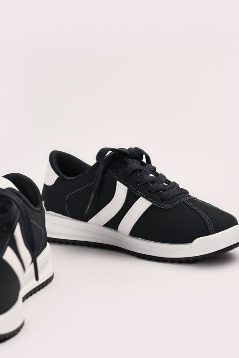 GIRLS CONTRAST DETAIL SNEAKERS