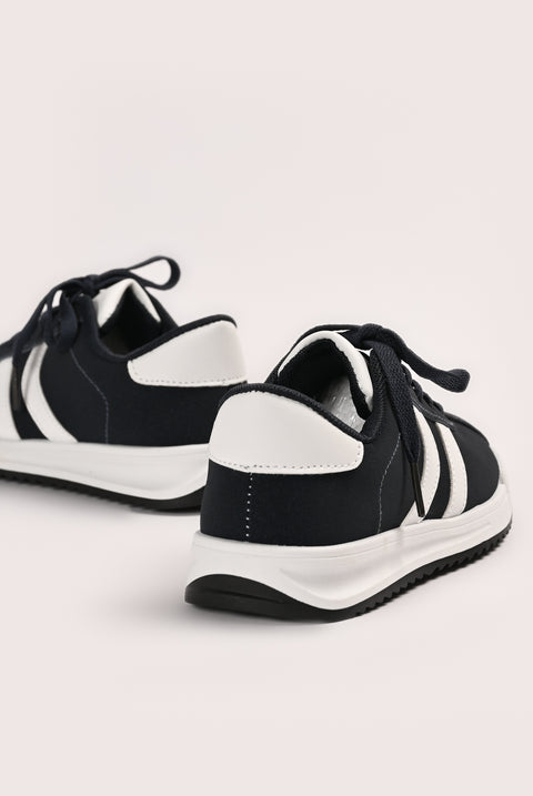 GIRLS CONTRAST DETAIL SNEAKERS