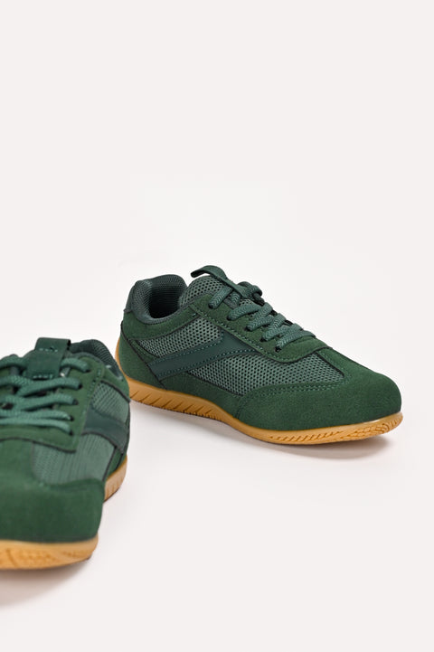 BOYS MULTI-PIECE SNEAKERS