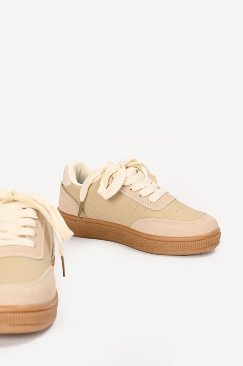 BOYS SNEAKERS