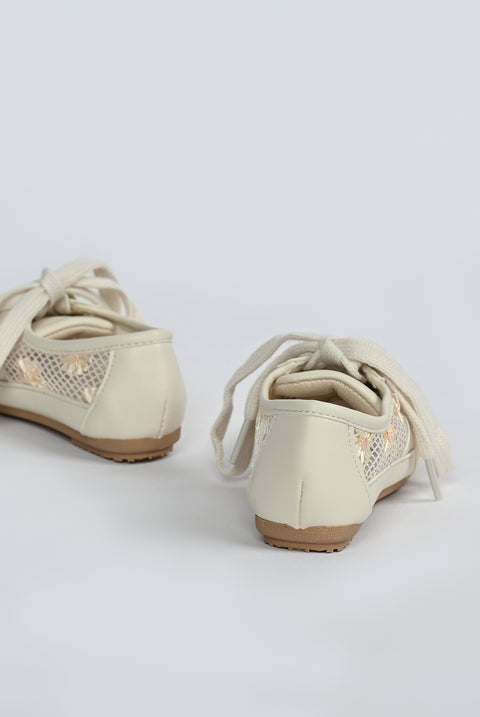 GIRLS LACED UP BALLET FLATS